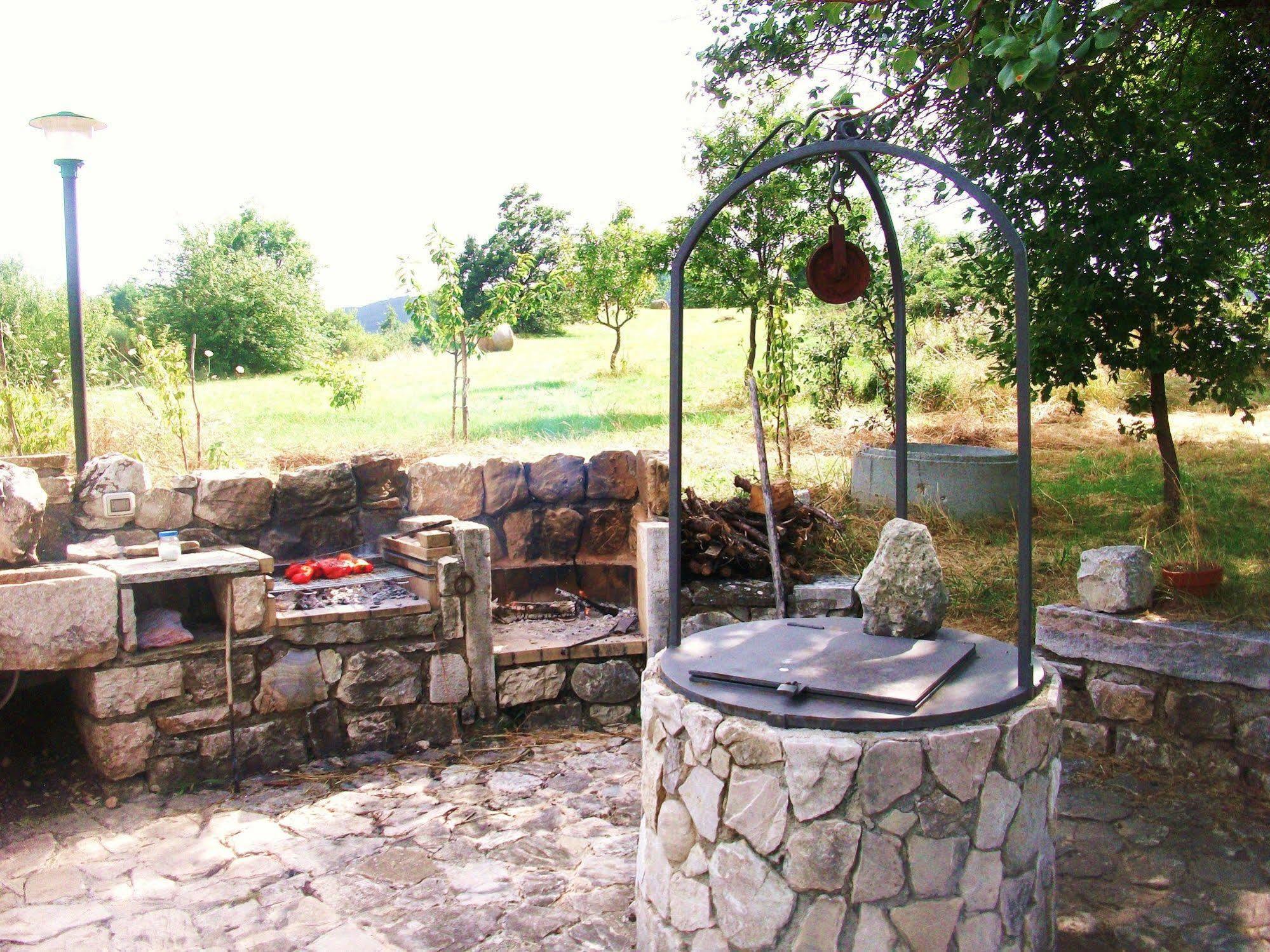 Villa Casino Tonti Iarussi à Forlì del Sannio Extérieur photo