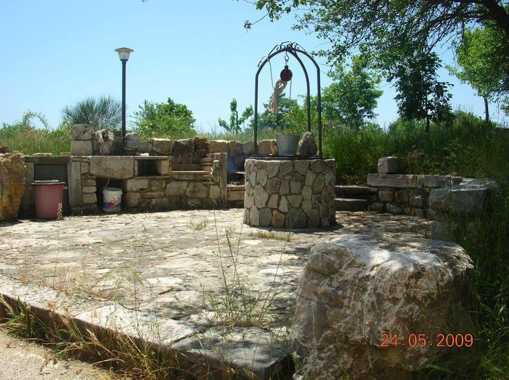 Villa Casino Tonti Iarussi à Forlì del Sannio Extérieur photo